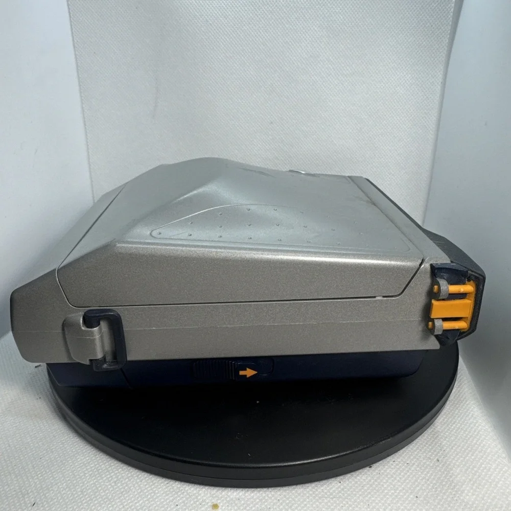Polaroid Spectra Image 1200i Instant Film Camera W/‎ Strap No Film Works